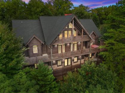 SmokyStays 6 Bedroom Cabin Pigeon Forge