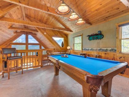 Huckleberry Ridge 2 Bedrooms Hot Tub Pool Table Pet Friendly Sleeps 8 - image 7