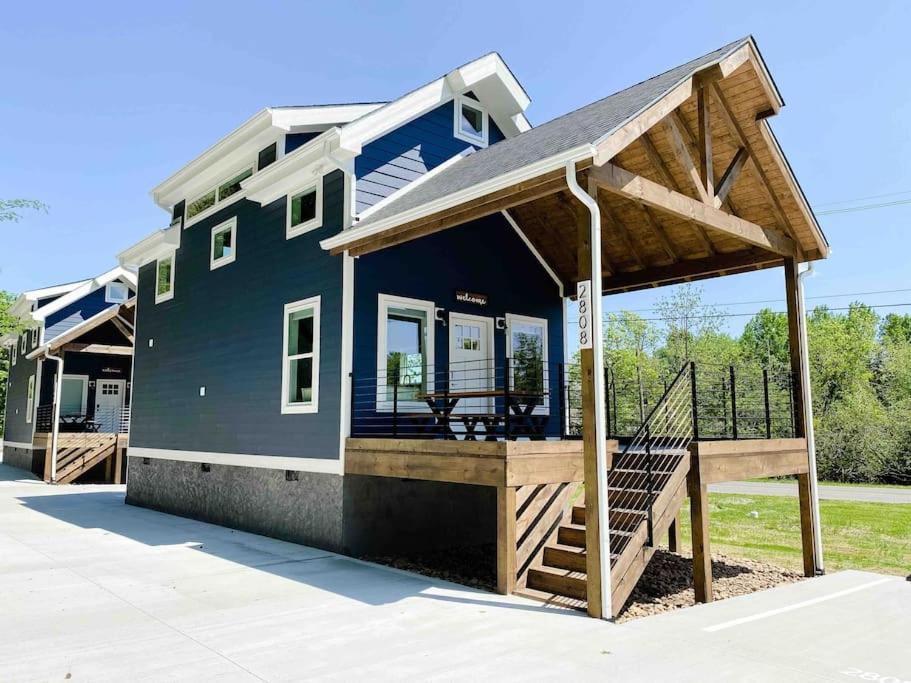 Cozy Smoky Mountain Tiny House - main image