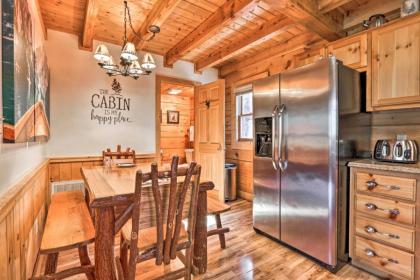 Cozy Cabin with Hot Tub in the Heart of Pigeon Forge - image 9