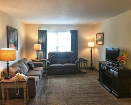 Family Condo at Fun-Filled Pigeon Forge - One Bedroom Condo #1 - image 16