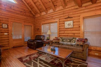 NEW! Bogey Bear Accomodations in Pigeon Forge Resort! - image 2