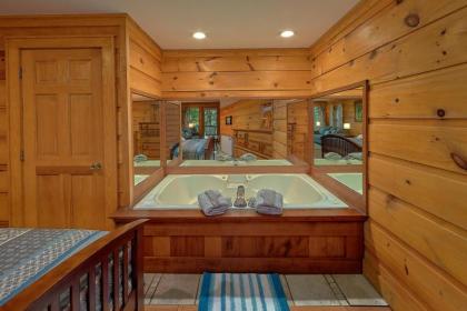 NEW! Southern Charm cabin in Pigeon Forge! - image 2