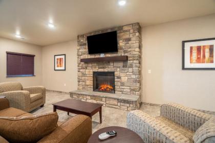 Cobblestone Inn & Suites - Pine Bluffs - image 12