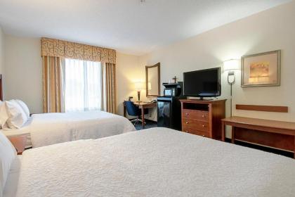 Hampton Inn Pine Grove - image 14