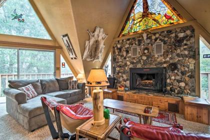 Star House in Pine Mtn Club - 20 Mins to Skiing! - image 14