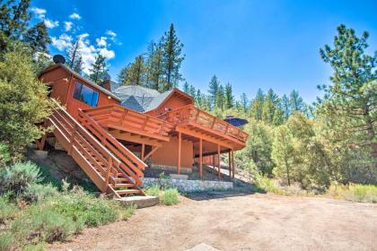 Luxury Geodome Home with Deck Pets Allowed! - image 9