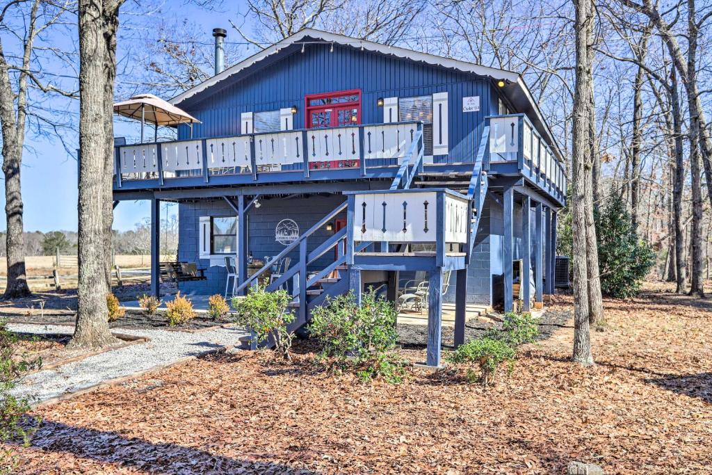 Caymus Cabin about 3 Miles to Callaway Gardens! - main image