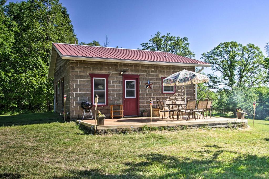 Rural Pine River Cabin Fire Pit and ATV Trails - main image