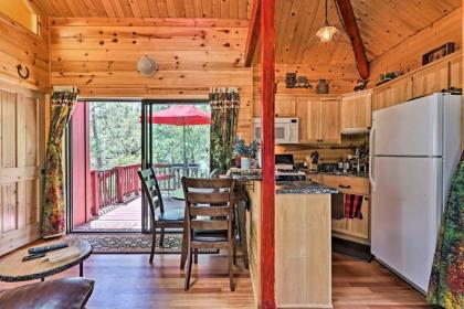 Strawberry and Pine Studio Cabin with Outdoor Oasis! - image 12