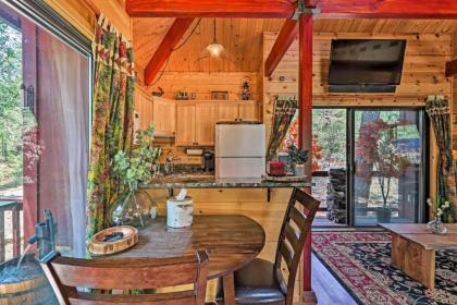 Strawberry and Pine Studio Cabin with Outdoor Oasis! - image 15