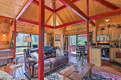 Strawberry and Pine Studio Cabin with Outdoor Oasis! - image 8