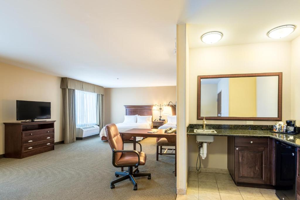 Hampton Inn & Suites Pinedale - image 3