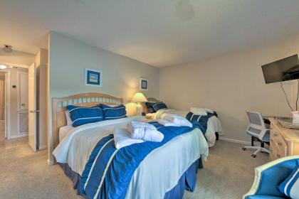 Lakeview Condo with Resort Pool 2 Mi to Golf! - image 13