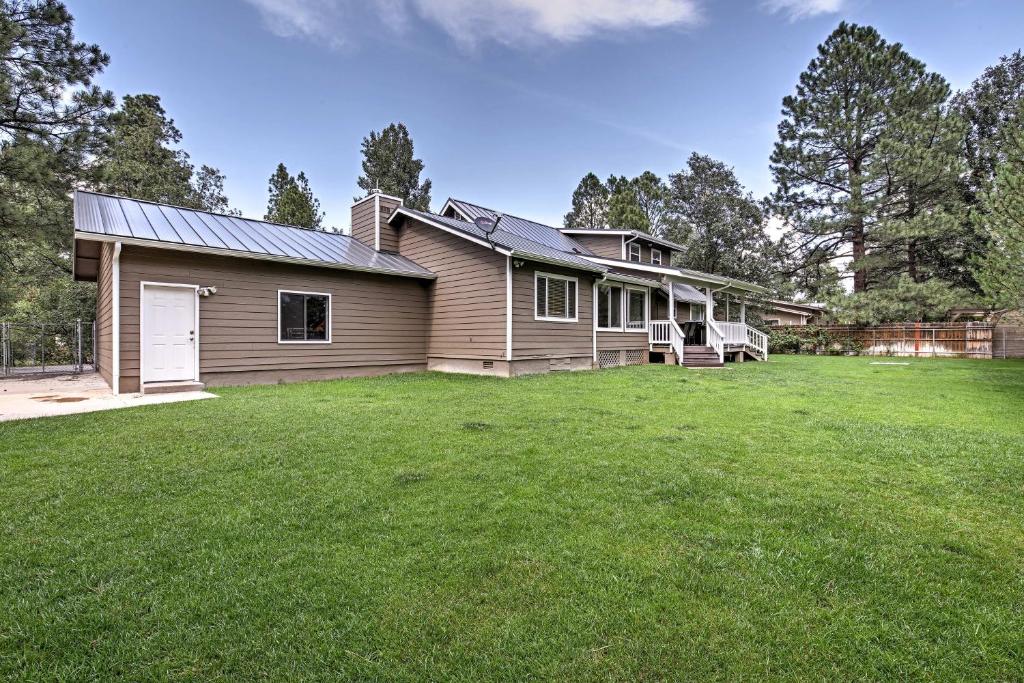 Lakeside Home with Game Room Yard Deck and Fireplace! - image 6