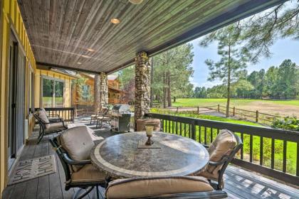 Lavish Pinetop Paradise with Central Location! - image 5