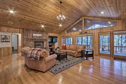 Expansive Pinetop Cabin with Fireplace and Grill! - image 1