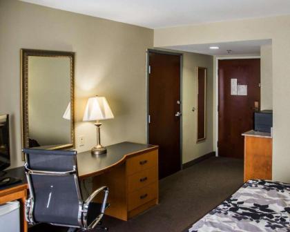 Sleep Inn & Suites Pineville - image 3