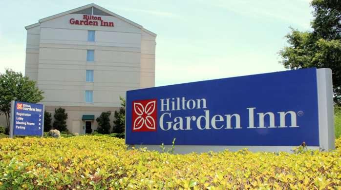 Hilton Garden Inn Charlotte Pineville - main image