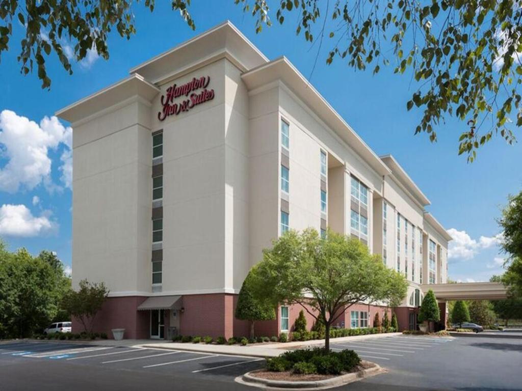 Hampton Inn & Suites Charlotte/Pineville - main image