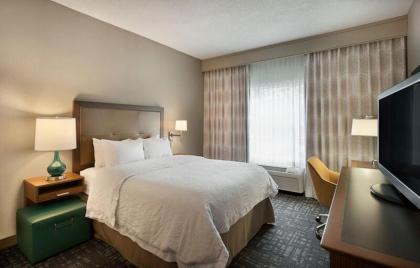 Hampton Inn & Suites Charlotte/Pineville - image 17