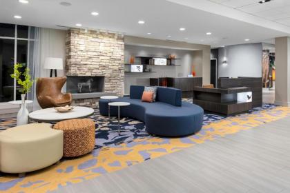 Fairfield Inn & Suites by Marriott Charlotte Pineville/Ballantyne - image 9