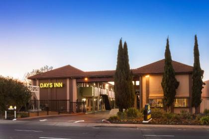 Days Inn by Wyndham Pinole Berkeley - image 14