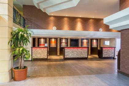 Embassy Suites Piscataway - Somerset - image 14