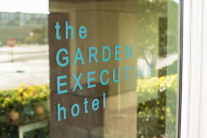 Garden Executive Hotel - image 3