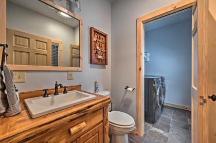 Rustic 3-Story Pittsburg Home with Top Amenities - image 10