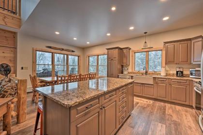 Rustic 3-Story Pittsburg Home with Top Amenities - image 12