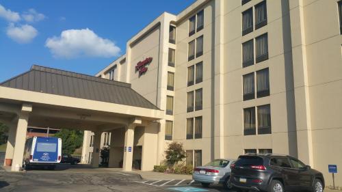 Hampton Inn Pittsburgh Greentree - main image