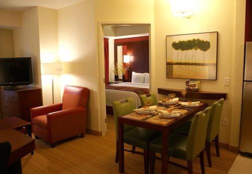 Residence Inn Pittsburgh Monroeville/Wilkins Township - image 2