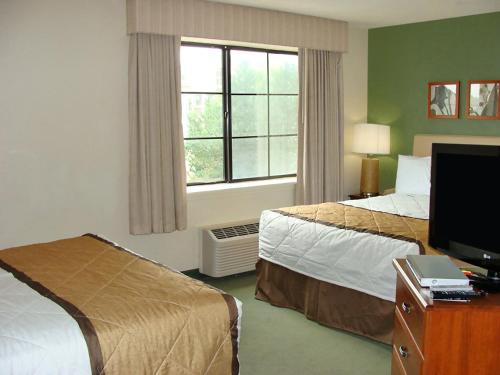 Extended Stay America Suites - Pittsburgh - Airport - image 4