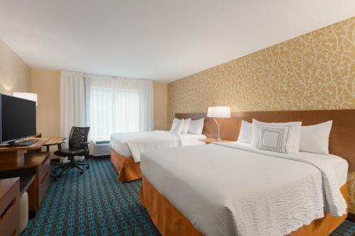 Fairfield Inn & Suites by Marriott Pittsburgh Airport/Robinson Township - image 2