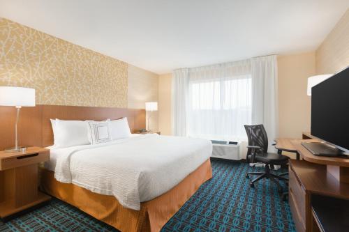 Fairfield Inn & Suites by Marriott Pittsburgh Airport/Robinson Township - image 4