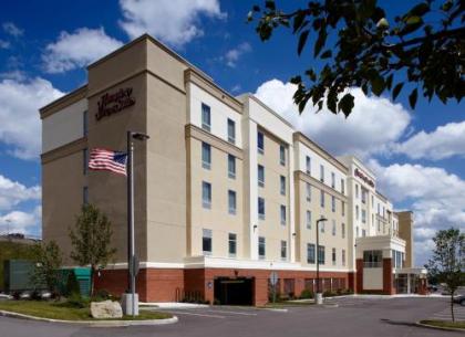 Hampton Inn & Suites Pittsburgh Airport South/Settlers Ridge - image 3