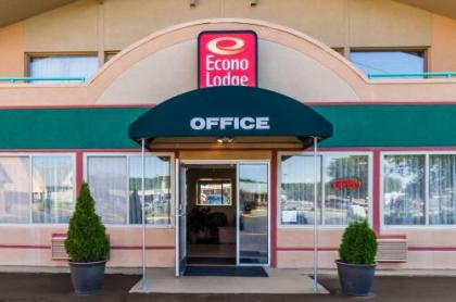 Econo Lodge Pittsfield - image 2