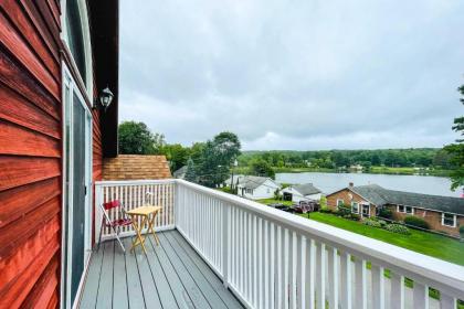 Lakeside Berkshires Home Near Hiking and Skiing