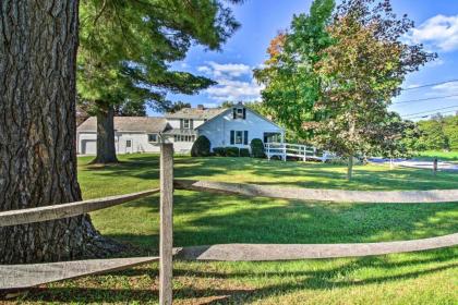 Idyllic Pittsford Farmhouse about 20Mi to Killington Ski - image 14