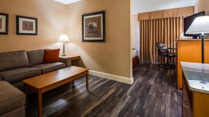 Best Western Plus Placerville Inn - image 2