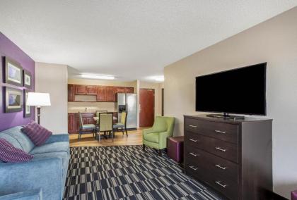 La Quinta by Wyndham Norwich-Plainfield-Casino - image 7