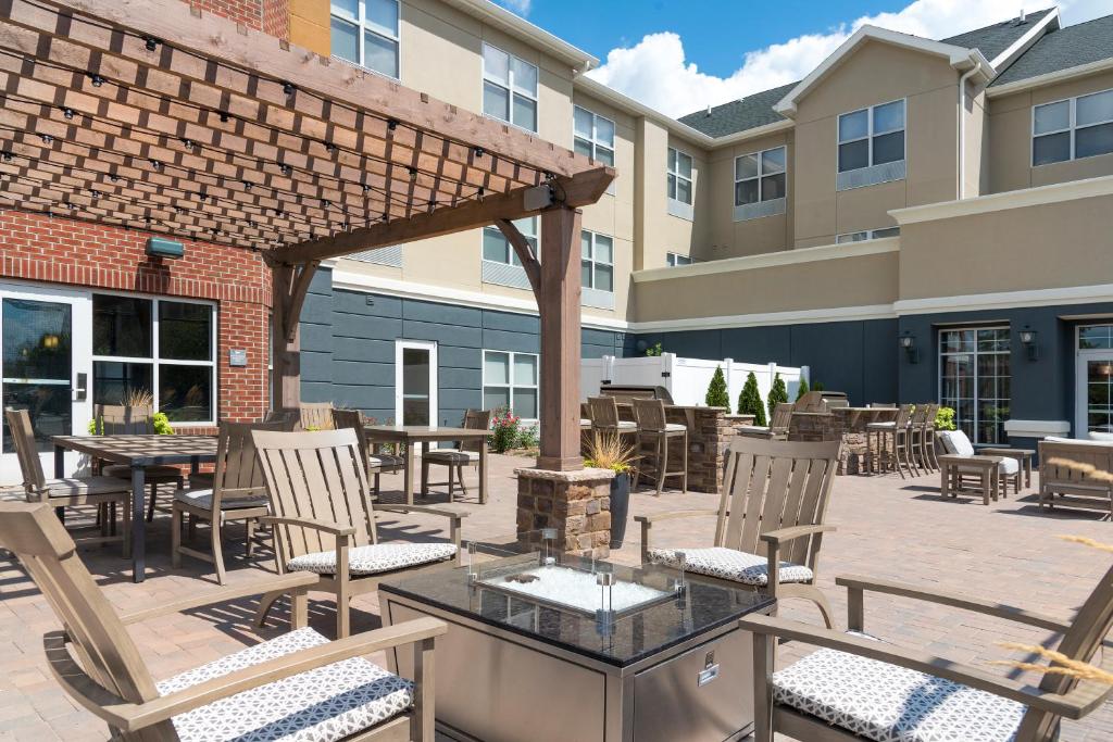 Homewood Suites by Hilton Indianapolis Airport / Plainfield - image 4