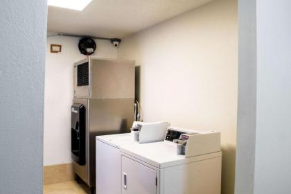 Quality Inn Plainfield - Indianapolis West - image 3