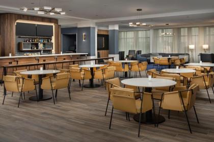 Courtyard by Marriott Indianapolis Plainfield - image 10