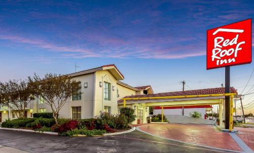 Red Roof Inn Plano - main image