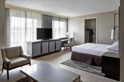 Dallas/Plano Marriott at Legacy Town Center - image 2