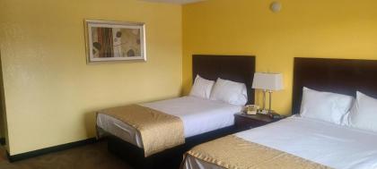 Travelodge by Wyndham Airport Platte City - image 12