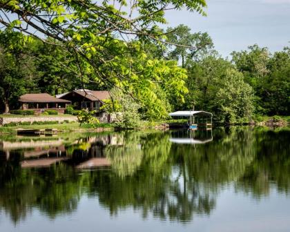 Basswood Resort - image 3