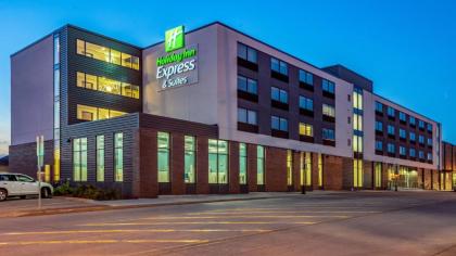 Holiday Inn Express  Suites Platteville an IHG Hotel Platteville